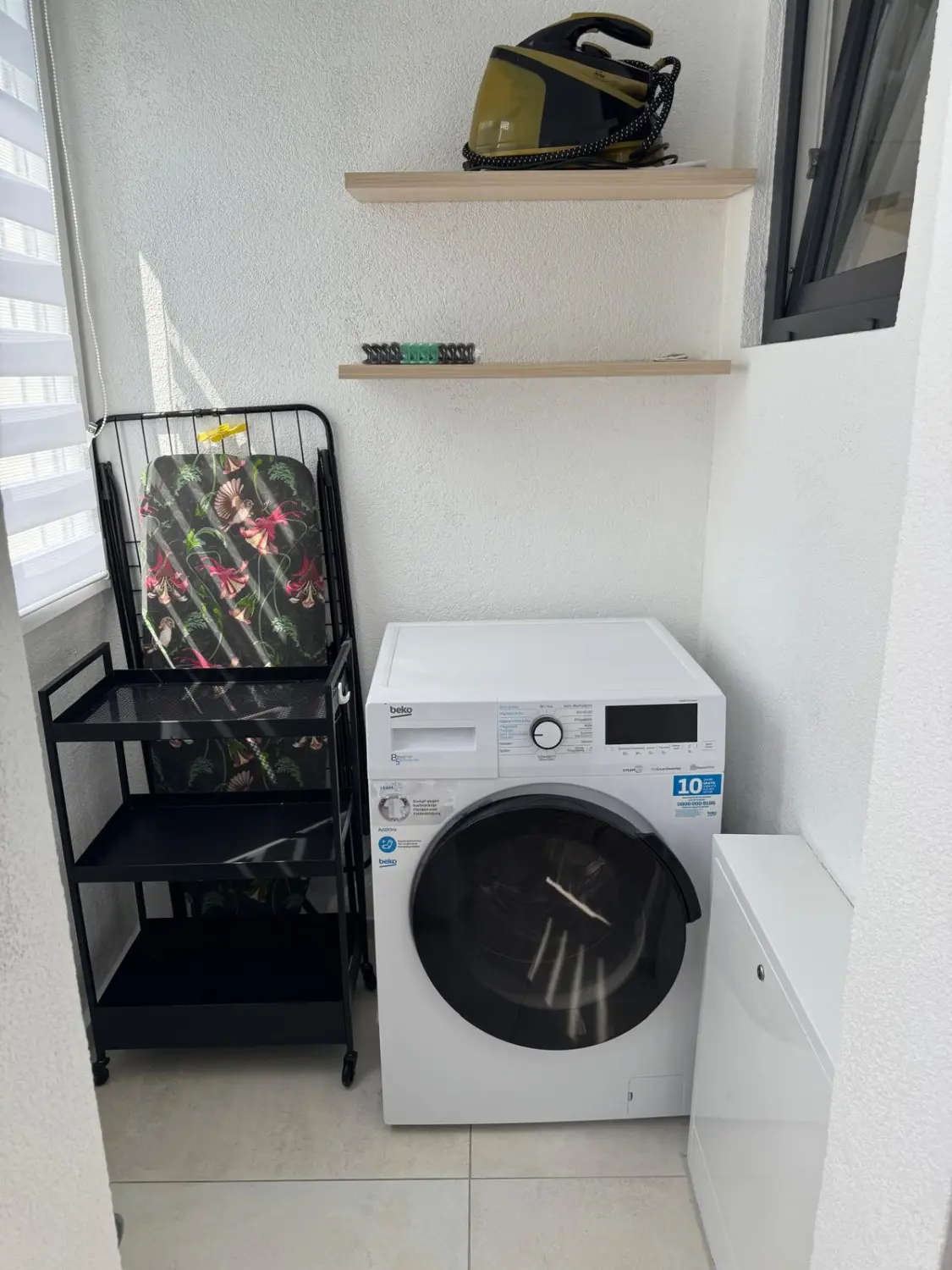 Wohlfühlen - Waschmaschine mit Wäscheständer